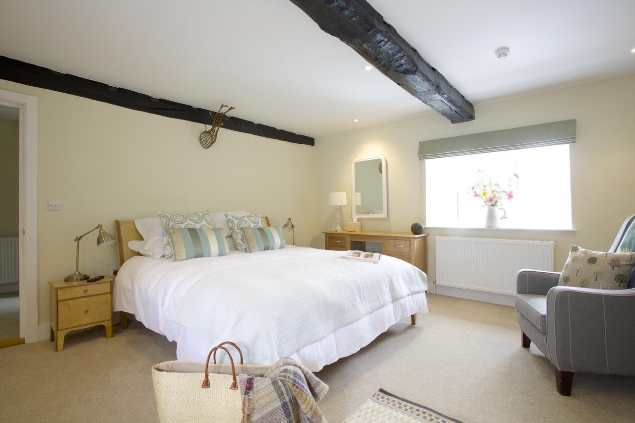 The Royal Oak Hotel Ansty  Buitenkant foto