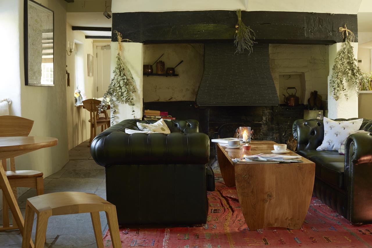 The Royal Oak Hotel Ansty  Buitenkant foto