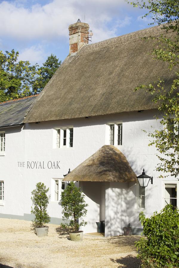 The Royal Oak Hotel Ansty  Buitenkant foto